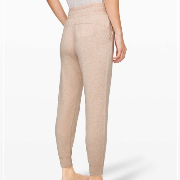 Lululemon Warm Down Joggers - Picture 2 of 13
